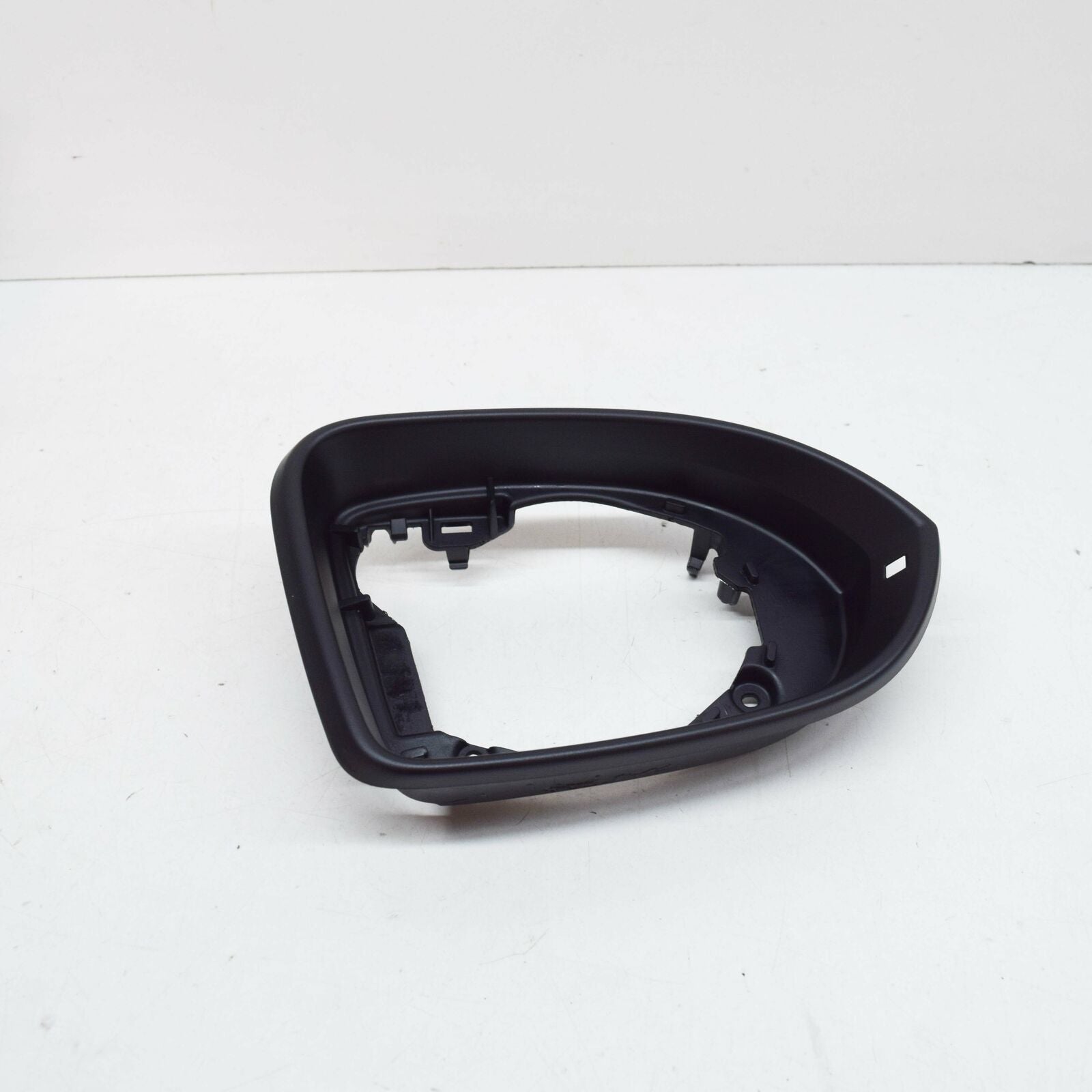 NEW VW PASSAT B8 FRONT RIGHT DOOR MIRROR INNER TRIM 3G08576029B9 ORIGINAL