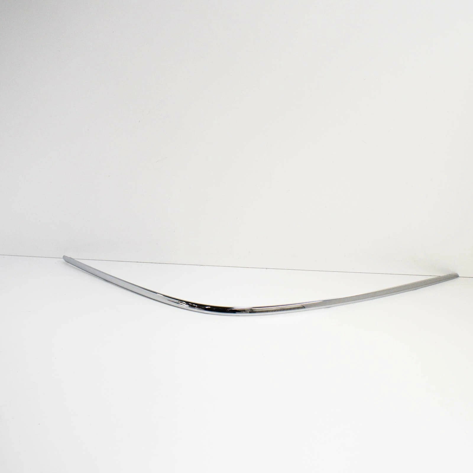 NEW MERCEDES BENZ CL C215 FRONT RIGHT CHROME MOULDING TRIM A2158851074 ORIGINAL