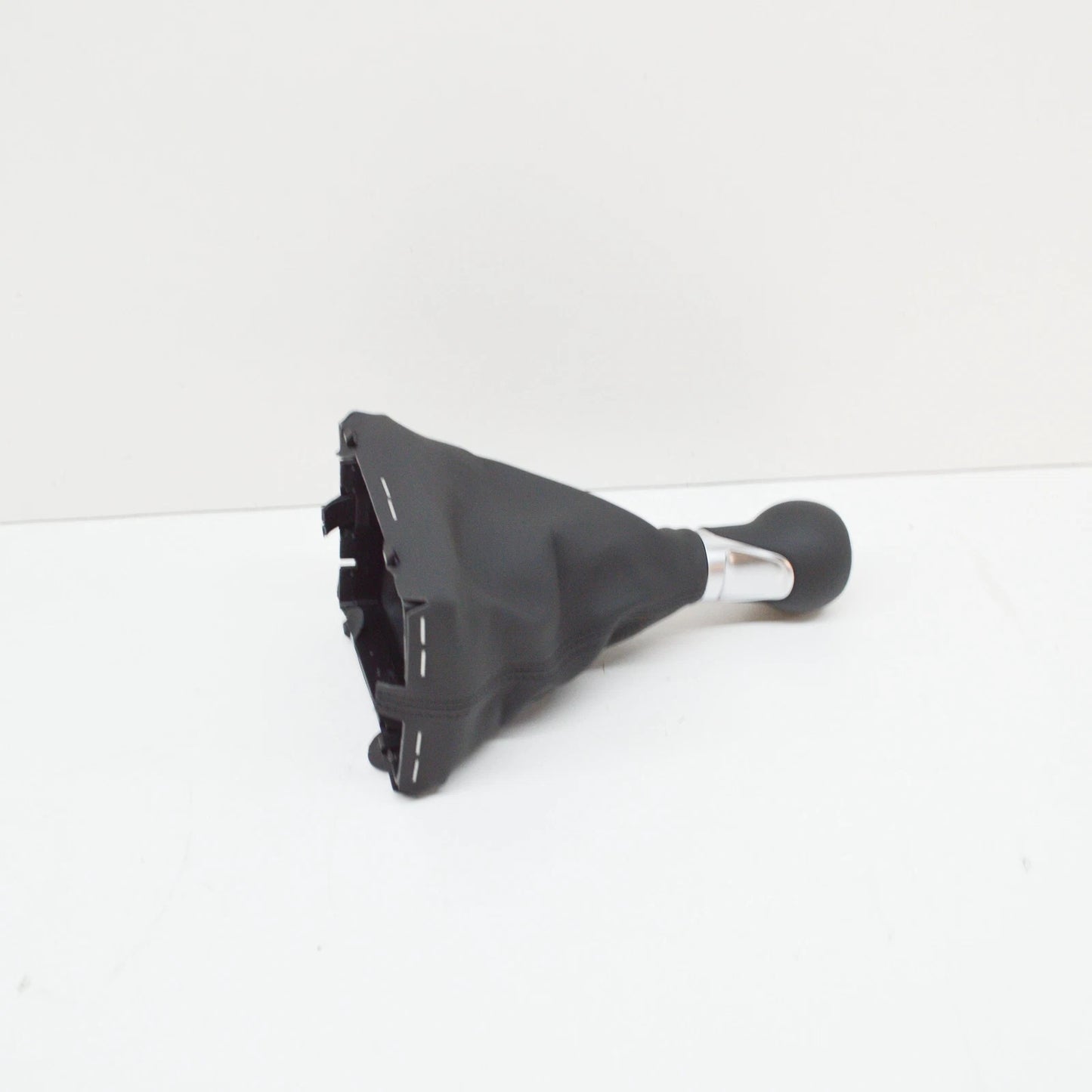 NEW AUDI A4 B8 GEAR SHIFTING KNOB WITH TRIM 8K0863278H1KT ORIGINAL