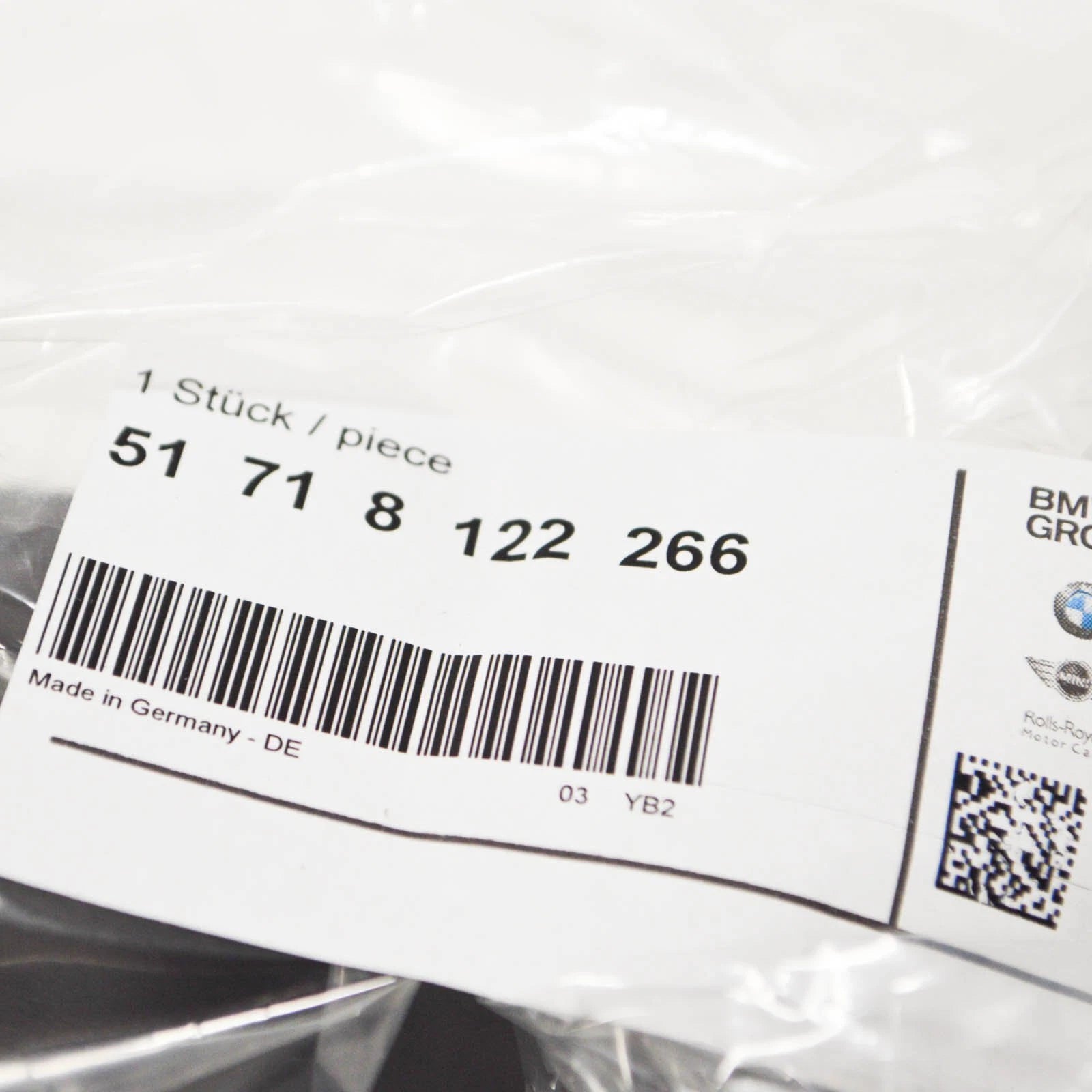 NEW BMW 3 E36 1.8I COVERING RIGHT 51718122266 ORIGINAL