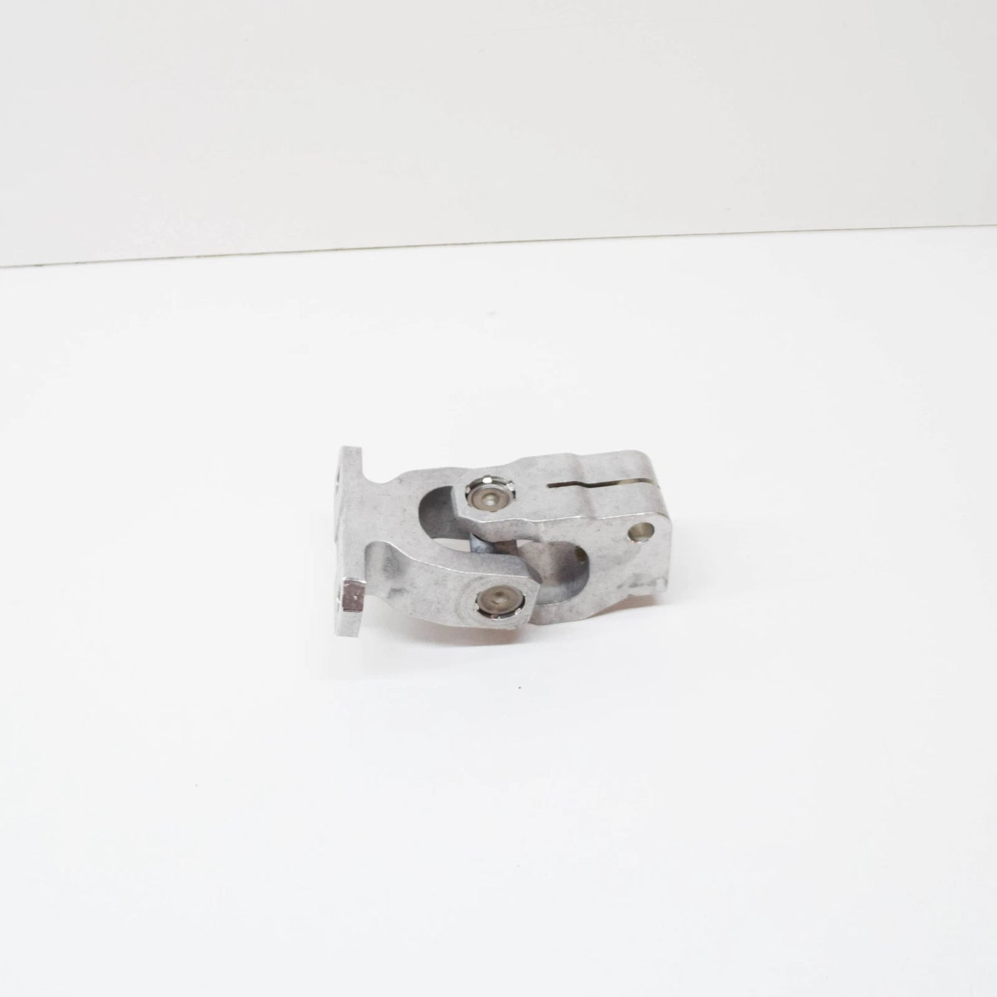 NEW BMW 3 E30 STEERING SWIVEL JOINT 32311154414 1154414 ORIGINAL