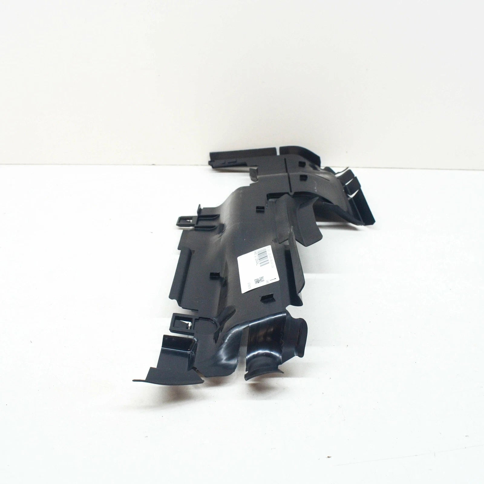 NEW AUDI A4 B9 RADIATOR RIGHT AIR GUIDE 8W0121284AL ORIGINAL