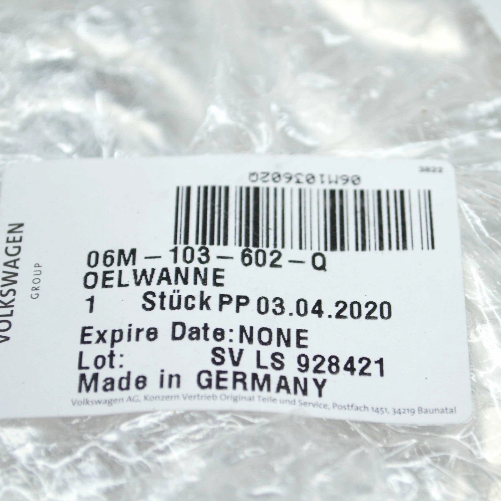 NEW AUDI A4 B9 ENGINE OIL PAN LOWER 06M103602Q