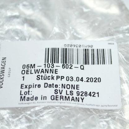 NEW AUDI A4 B9 ENGINE OIL PAN LOWER 06M103602Q