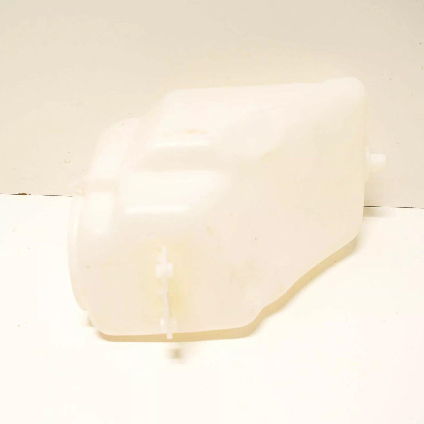 NEW MB E-CLASS W124 WINDSHIELD WASHER RESERVOIR A1248690720 3.0 PETROL