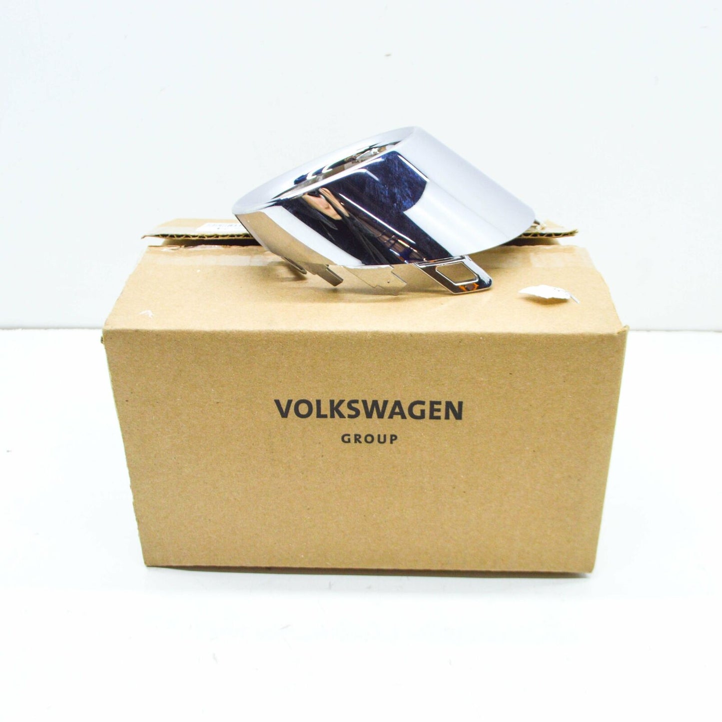 NEW AUDI Q5 80A REAR BUMPER RIGHT OUTER EXHAUST TRIM CHROME 80A8079522ZZ