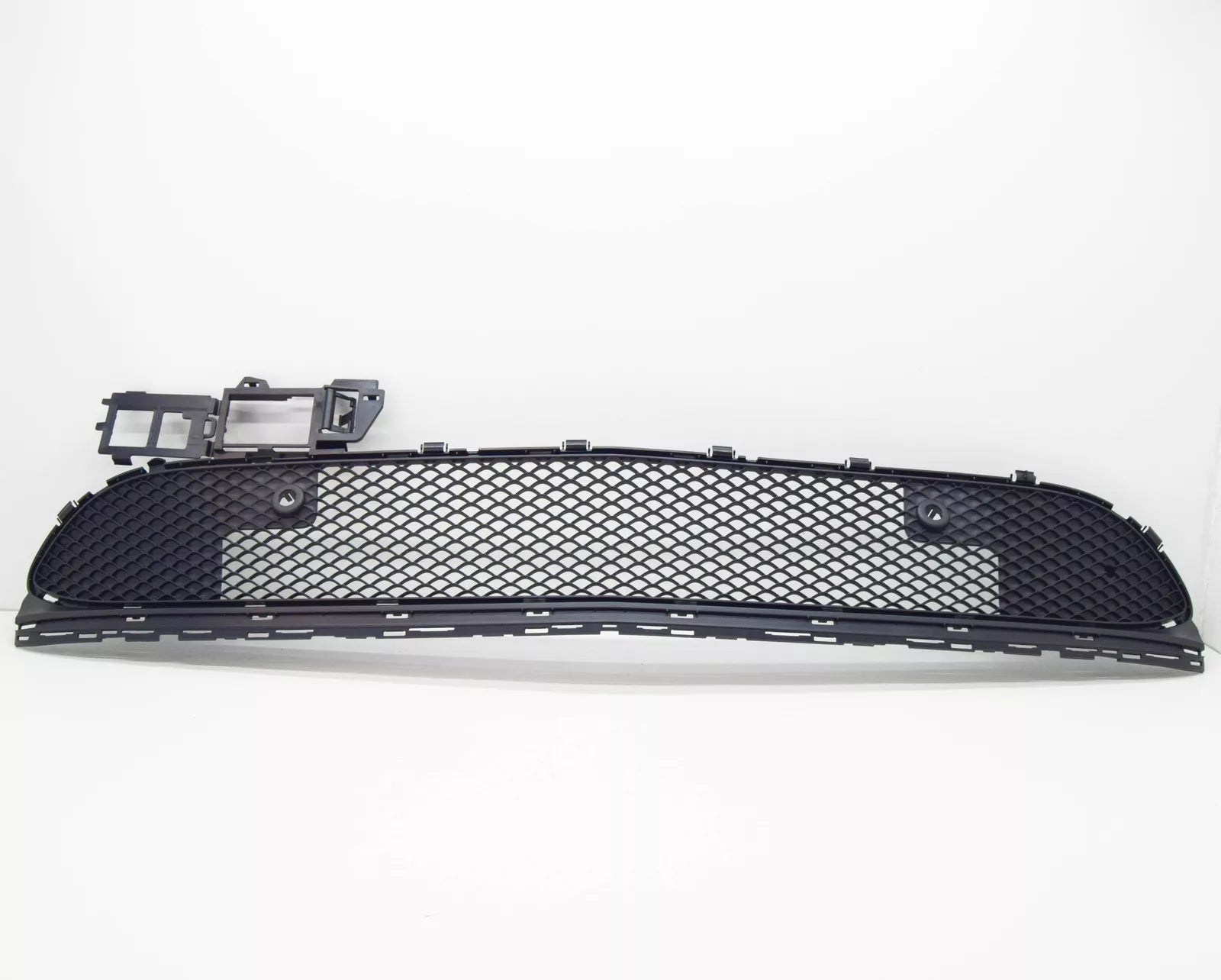 NEW MERCEDES-BENZ CLA COUPE C117 FRONT BUMPER LOWER GRILLE A1178801500 ORIGINAL