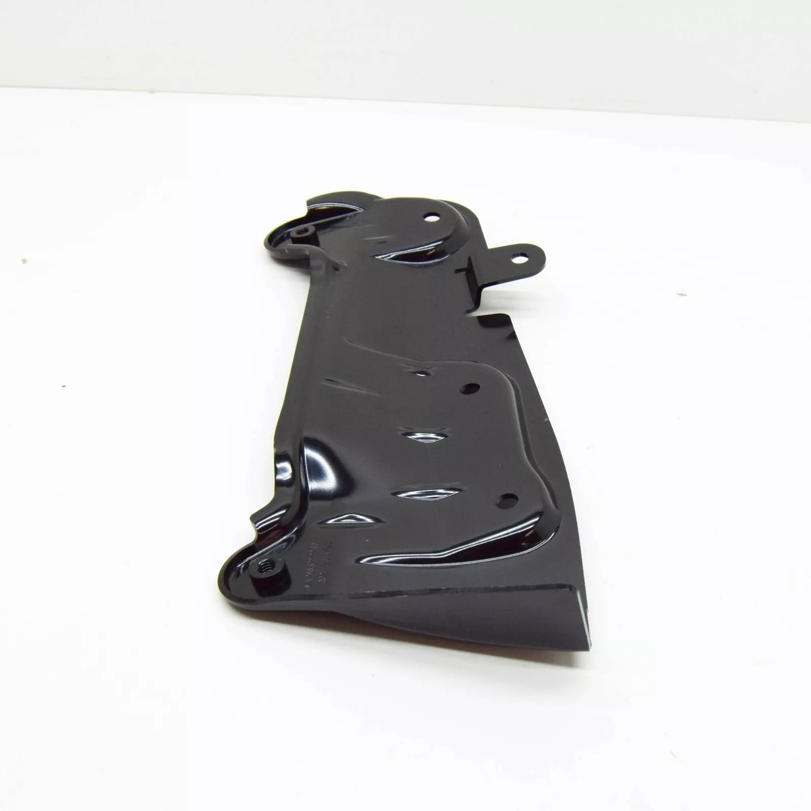 NEW MERCEDES-BENZ AMG GT X290 FRONT RIGHT BUMPER BRACKET A2906222200 ORIGINAL