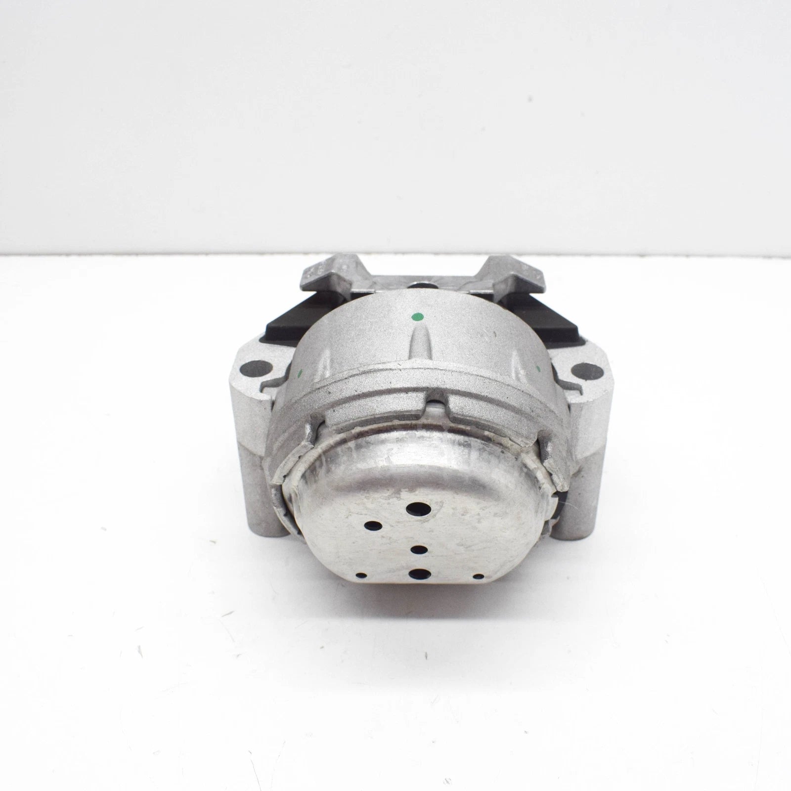 NEW AUDI A6 C7 RIGHT SIDE ENGINE MOUNT 4G0199381MM ORIGINAL