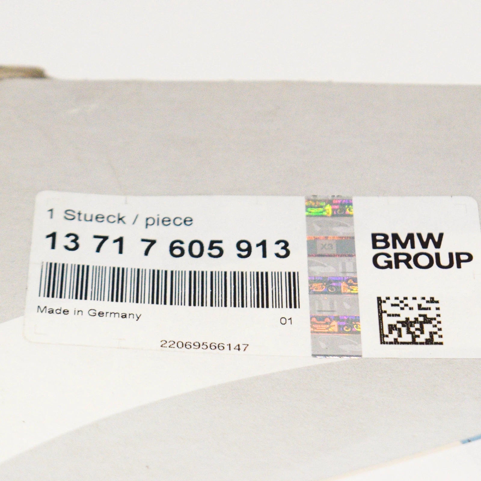 NEW BMW 6 F12 AIR FILTER ELEMENT 13717605913 7605913 ORIGINAL