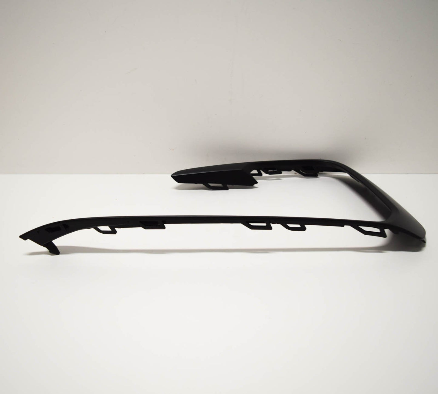 NEW VOLKSWAGEN GOLF MK7 FRONT BUMPER LEFT VENT GRILLE TRIM 5GE853665C9B9