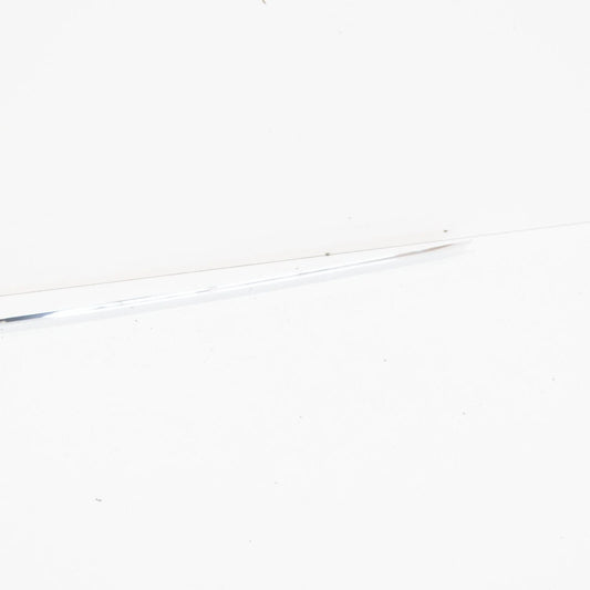 VOLKSWAGEN BEETLE FRONT RIGHT SIDE DOOR CHROME STRIP 5C5837380 NEW