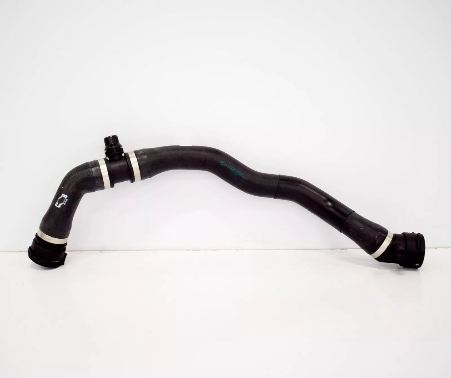 NEW BMW 3 F34 FEED RADIATOR TOP HOSE 17128616548 ORIGINAL