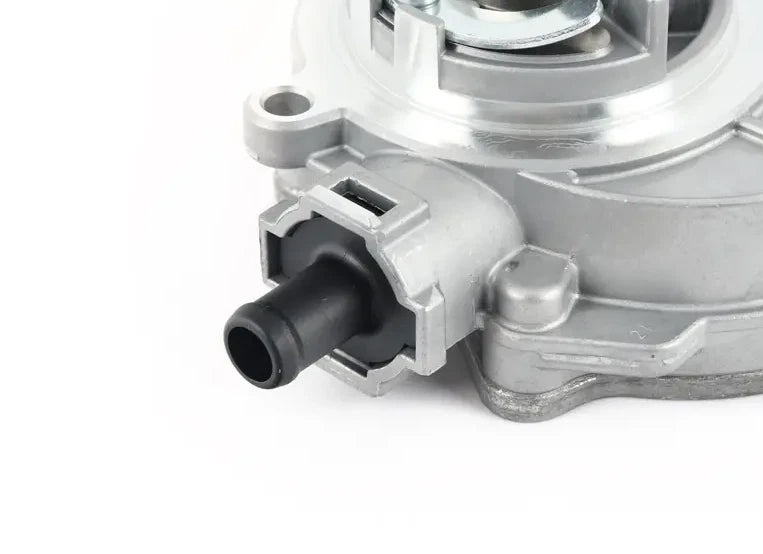 NEW AUDI Q7 4M VACUUM PUMP 06E145100AA ORIGINAL