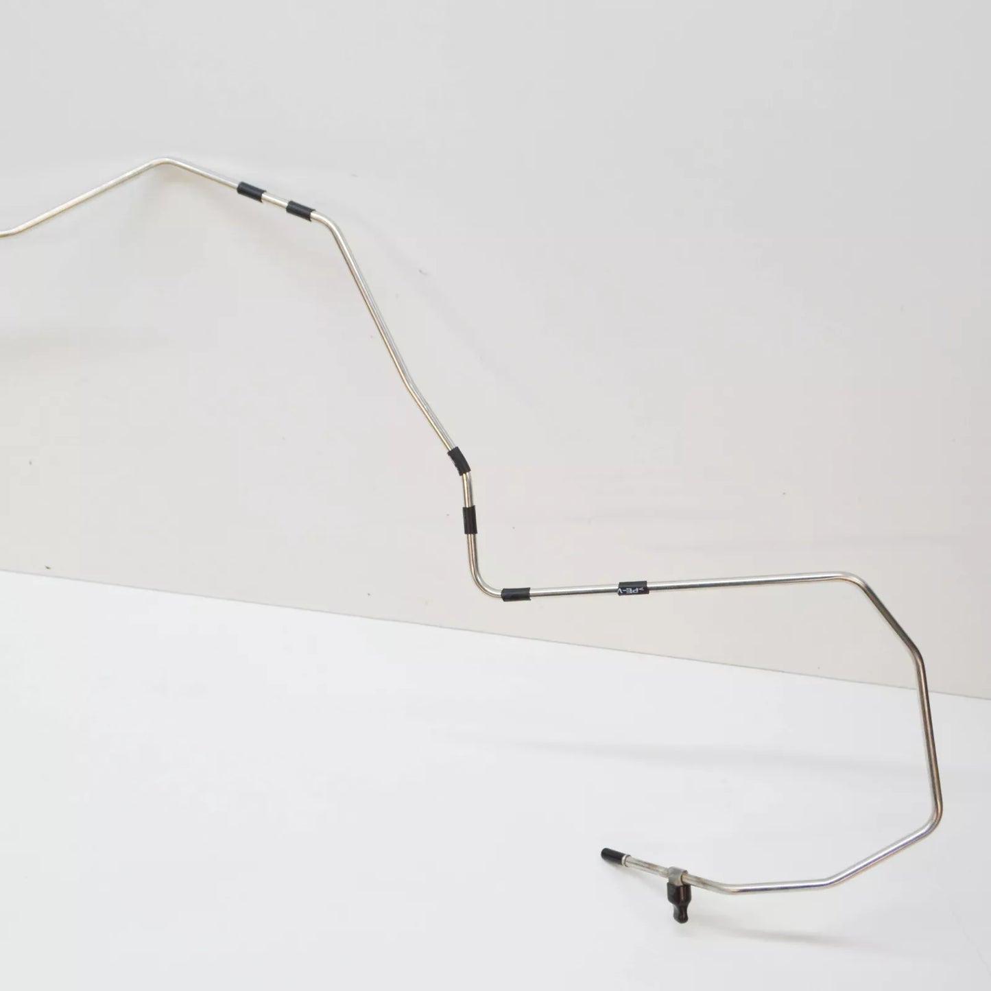 NEW BMW 3 COUPE E92 FUEL FEED LINE 2284752 16122284752 ORIGINAL