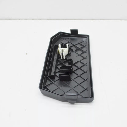 NEW VOLKSWAGEN POLO AW FUSE BOX COVER 2Q0937132A ORIGINAL