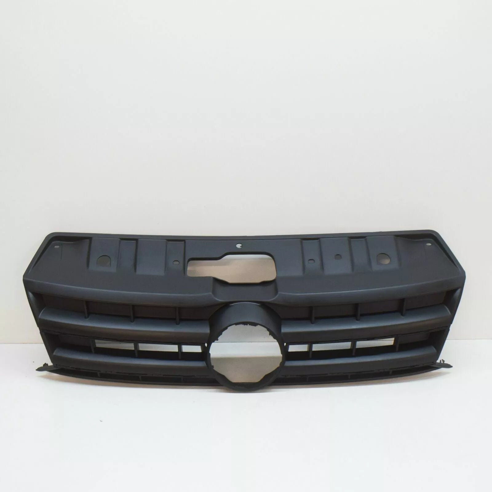 VOLKSWAGEN AMAROK FRONT CENTER RADIATOR GRILL BLACK 2HH8536539B9 NEW