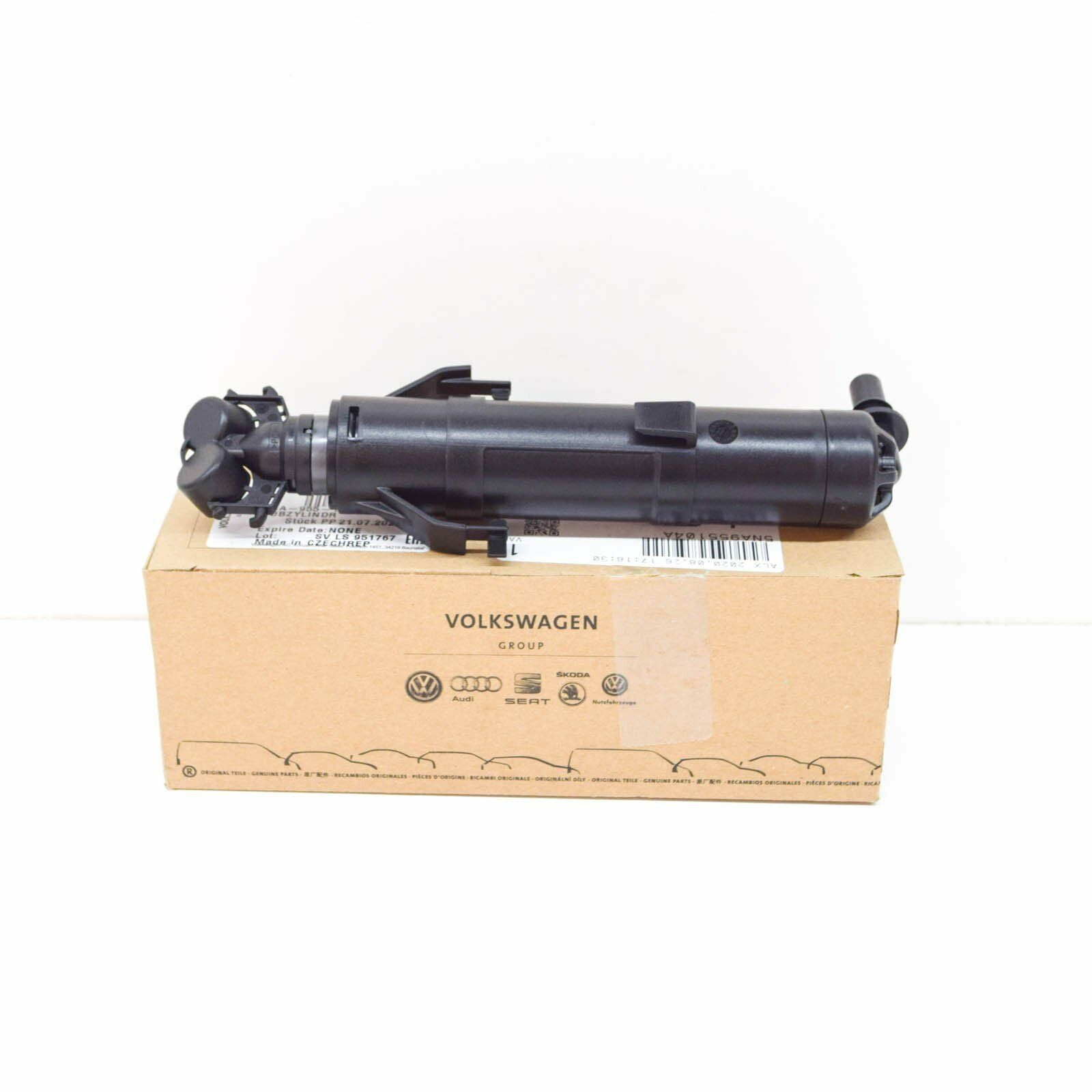 NEW VW TIGUAN AD BW MK2 FRONT RIGHT SIDE HEADLIGHT WASHER JET 5NA955104A