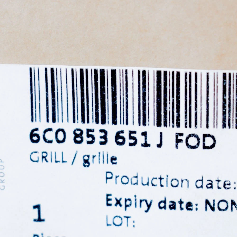 NEW VOLKSWAGEN POLLO 6R FRONT UPPER GRILLE R-LINE 6C0853651JFOD 2015 ORIGINAL