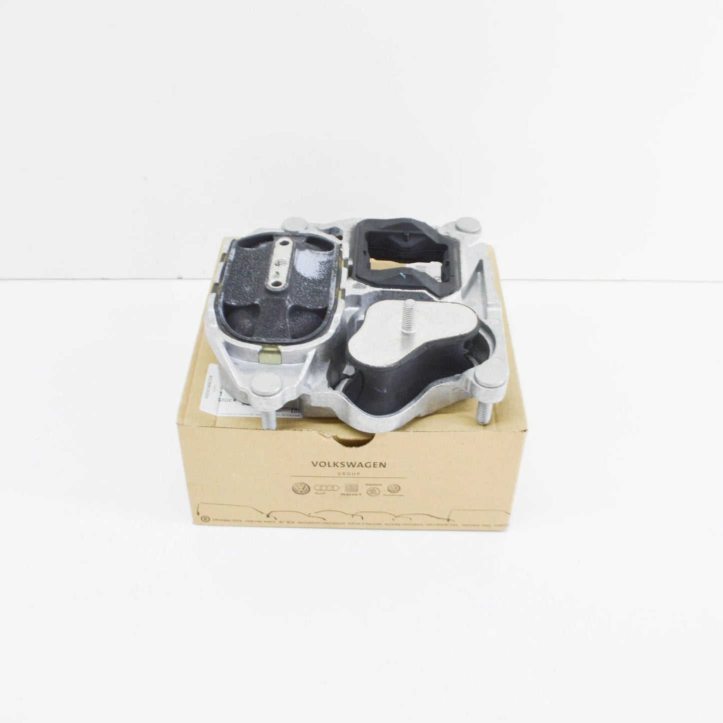 NEW AUDI A6 C7 TRANSMISSION MOUNT 4M0399153AA ORIGINAL