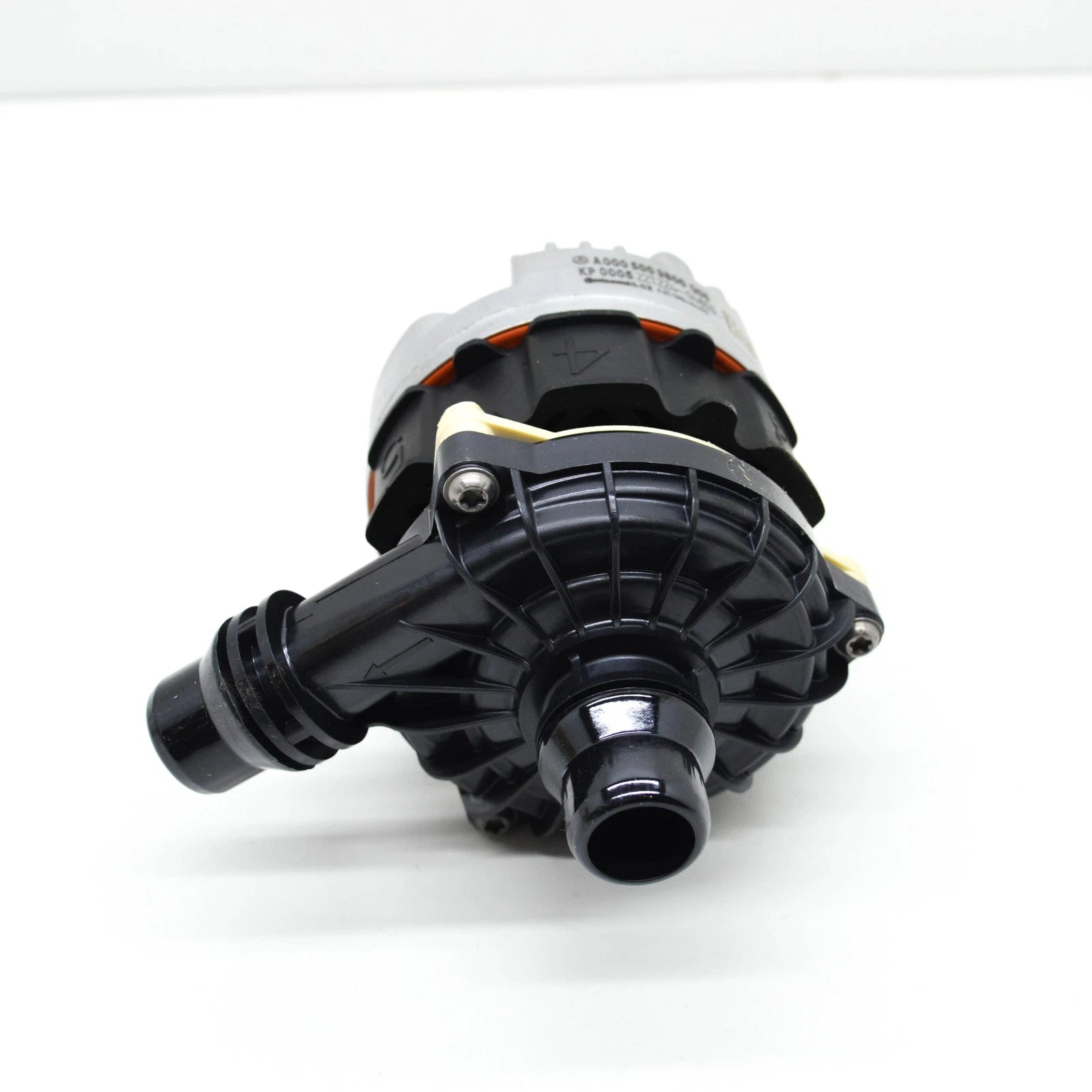 NEW MERCEDES-BENZ S W222 LOW TEMPERATURE COOLANT PUMP A0005003800 ORIGINAL