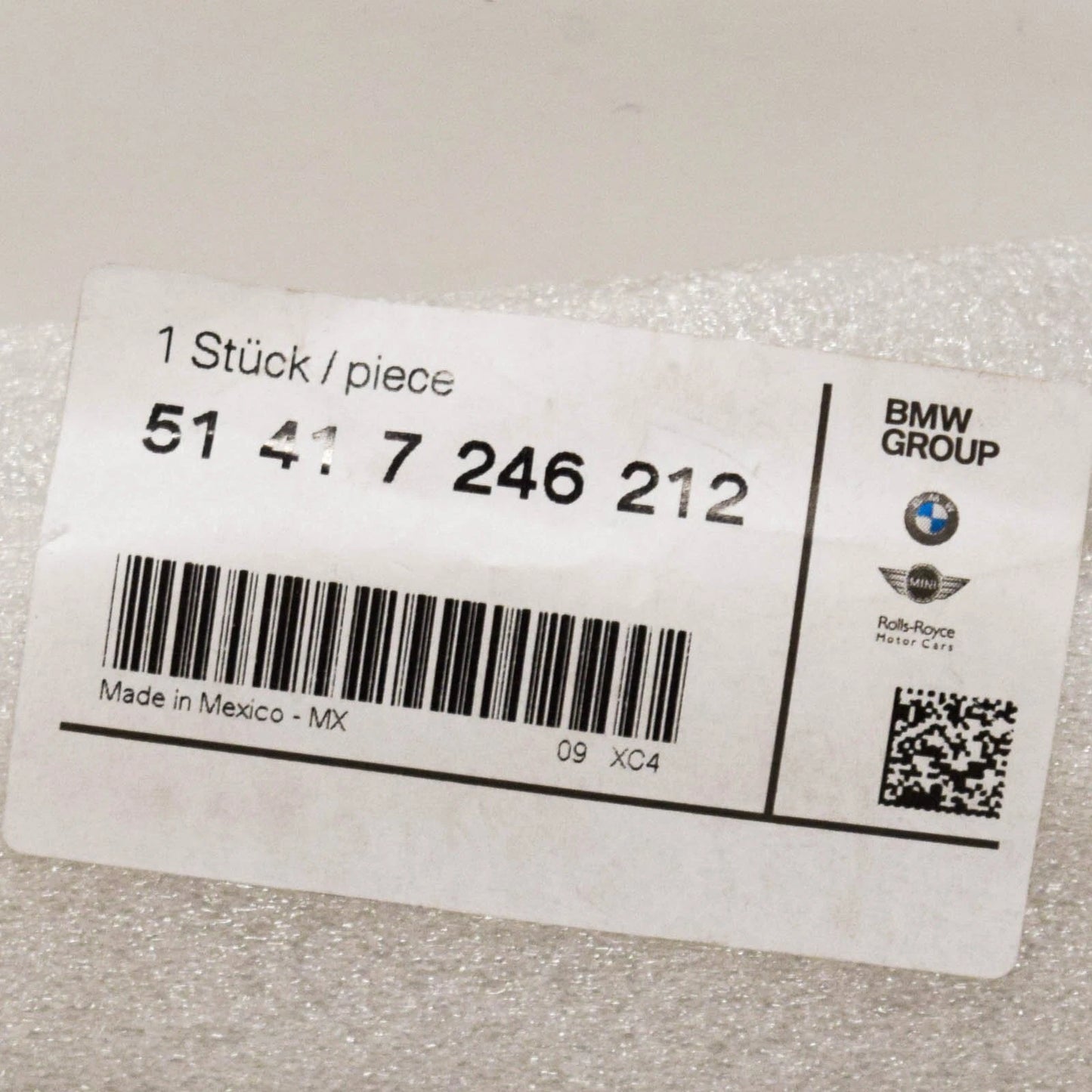 NEW BMW X4 F26 FRONT RIGHT DOOR PANEL HANDLE COVER 51417246212 ORIGINAL