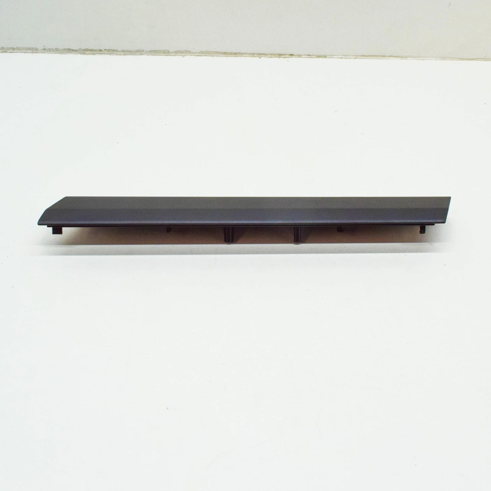 NEW VW TRANSPORTER T6 FRONT RIGHT DOOR UPPER HANDLE SHELL 7E0867172D82V ORIGINAL