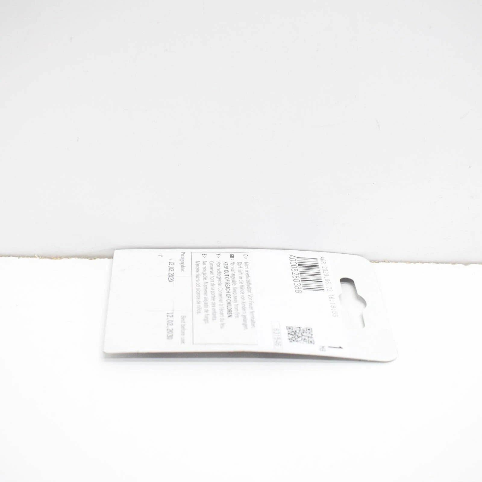 NEW MERCEDES-BENZ CONTROL REMOTE KEY FOB BATTERY PACK A0008280388 ORIGINAL