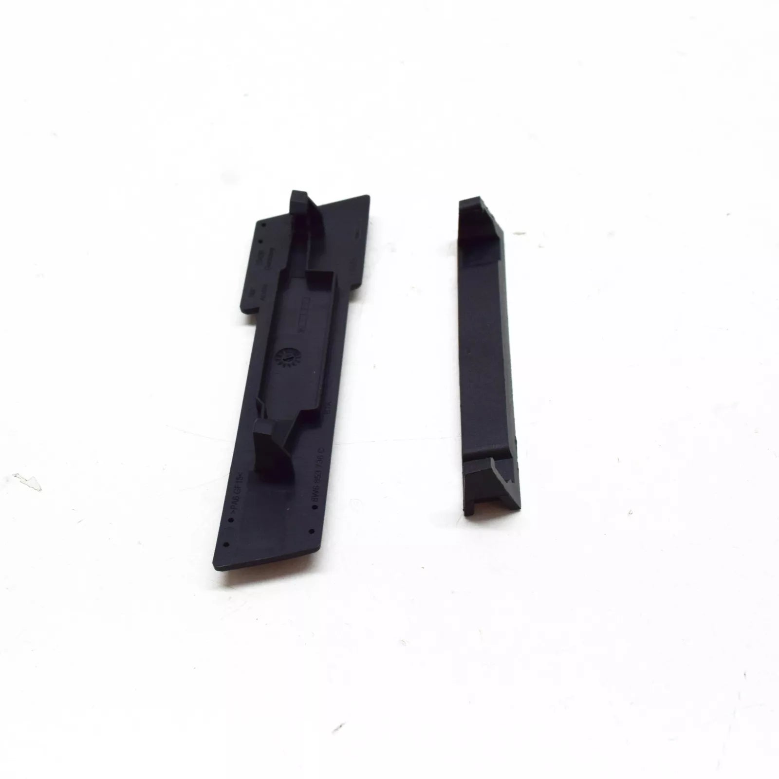 NEW AUDI RS5 8W6 FRONT RADIATOR GRILLE BADGE LOGO 8W6853736GT94 ORIGINAL