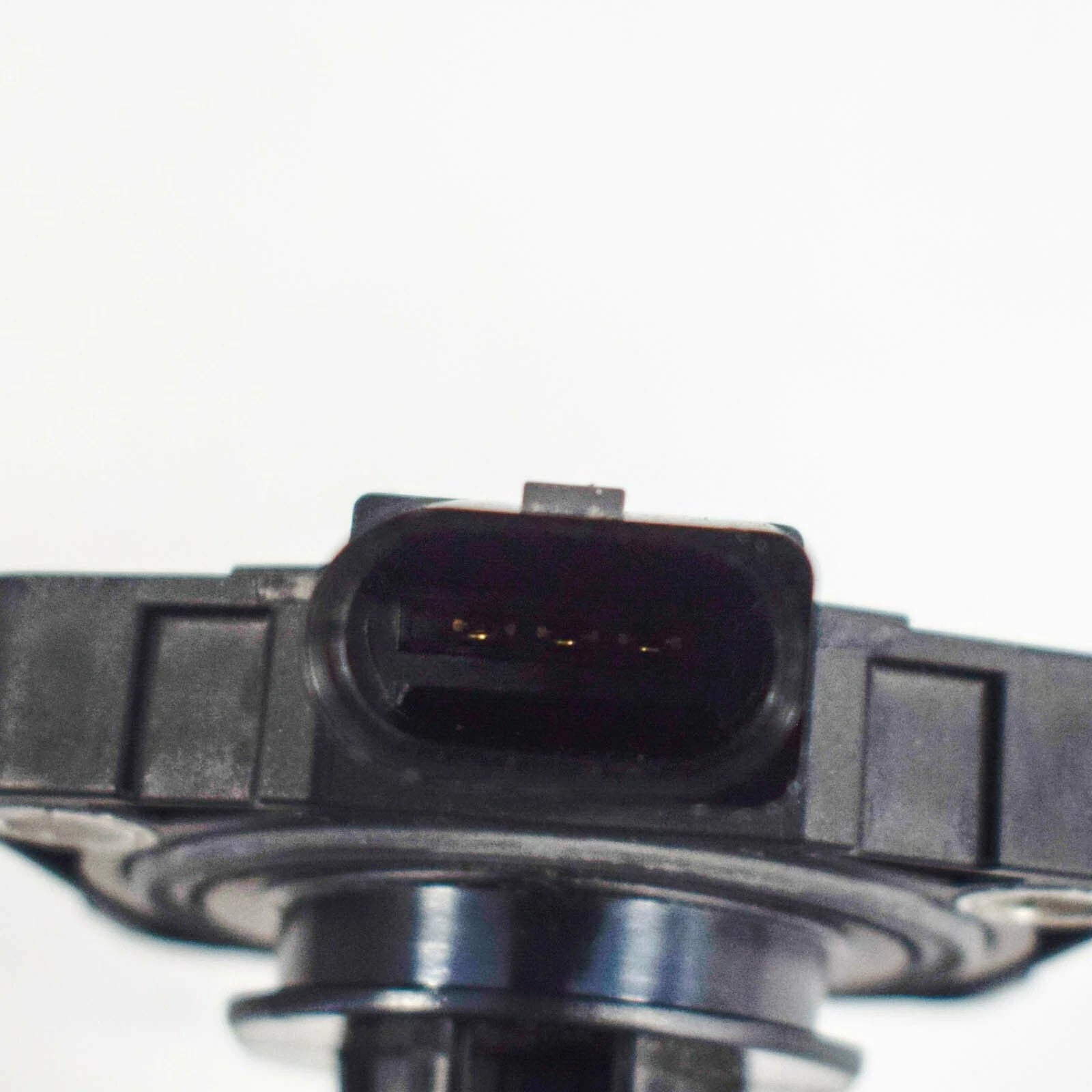 NEW AUDI Q3 8U OIL LEVEL SENSOR 04L907660C 2017 ORIGINAL