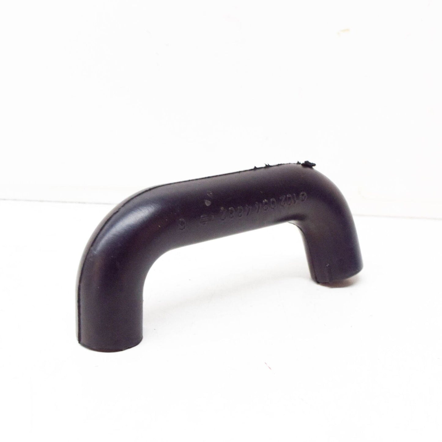 NEW MERCEDS BENZ 190 W201 CRANKCASE BREATHER HOSE A1020944882 ORIGINAL