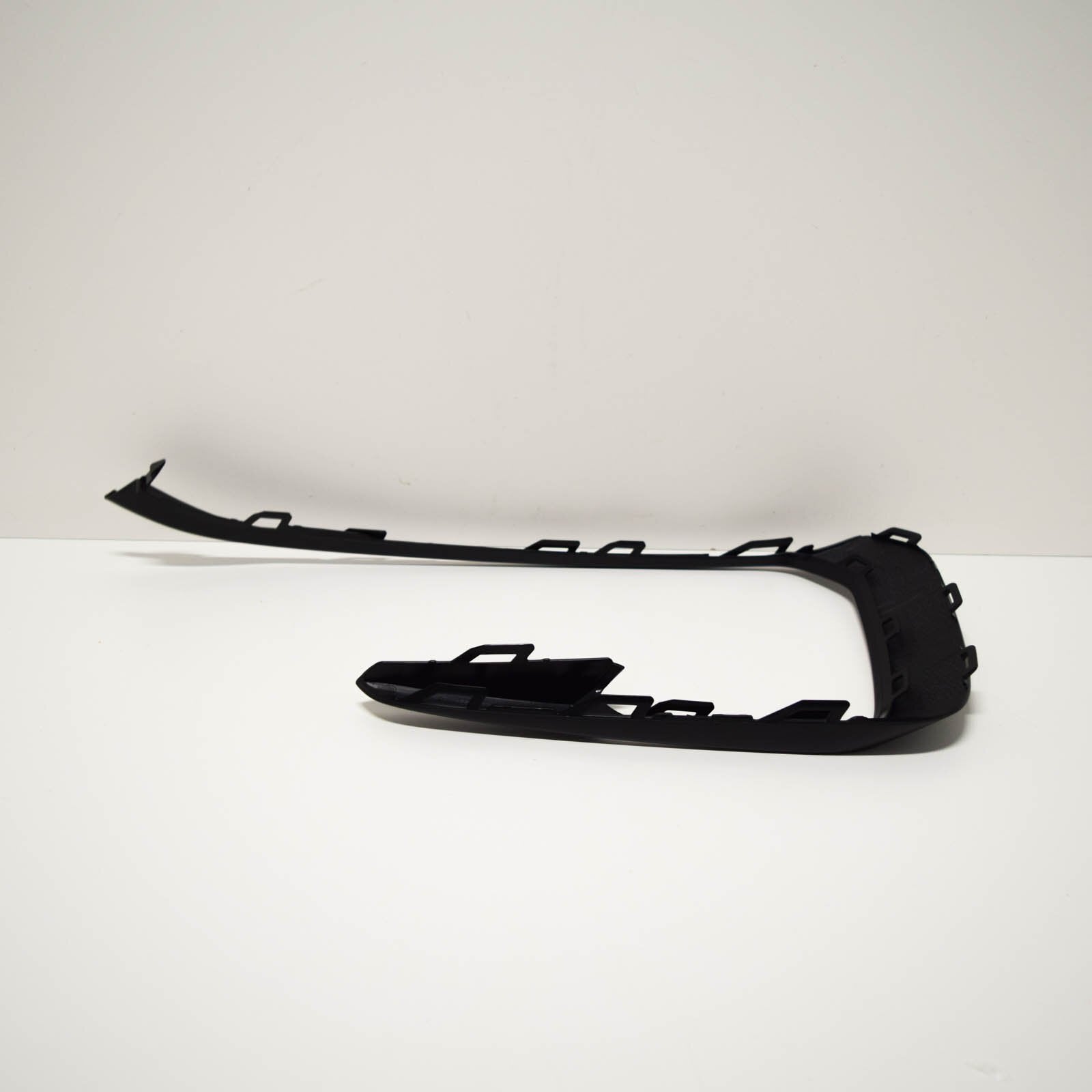 NEW VOLKSWAGEN GOLF MK7 FRONT BUMPER LEFT VENT GRILLE TRIM 5GE853665C9B9