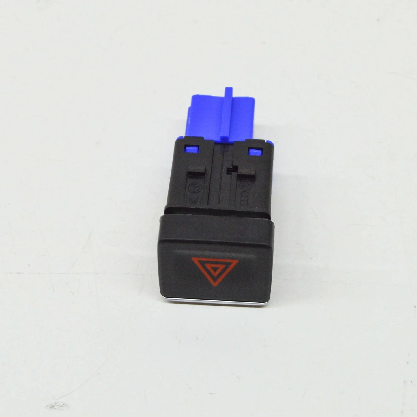 NEW VOLKSWAGEN TIGUAN AD WARNING EMERGENCY BUTTON SWITCH 5NA953509DYM