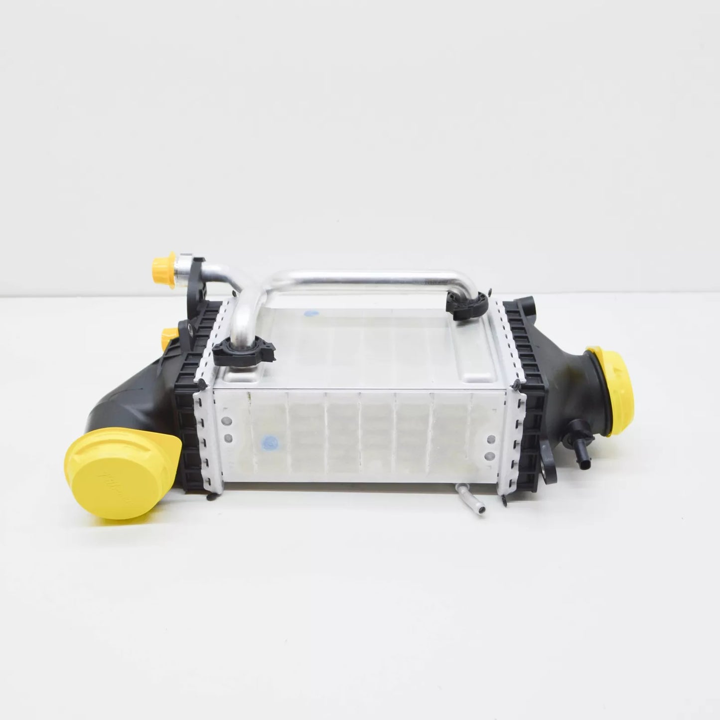 NEW MERCEDES-BENZ E-CLASS W213 INTERCOOLER RADIATOR A2740900614 ORIGINAL