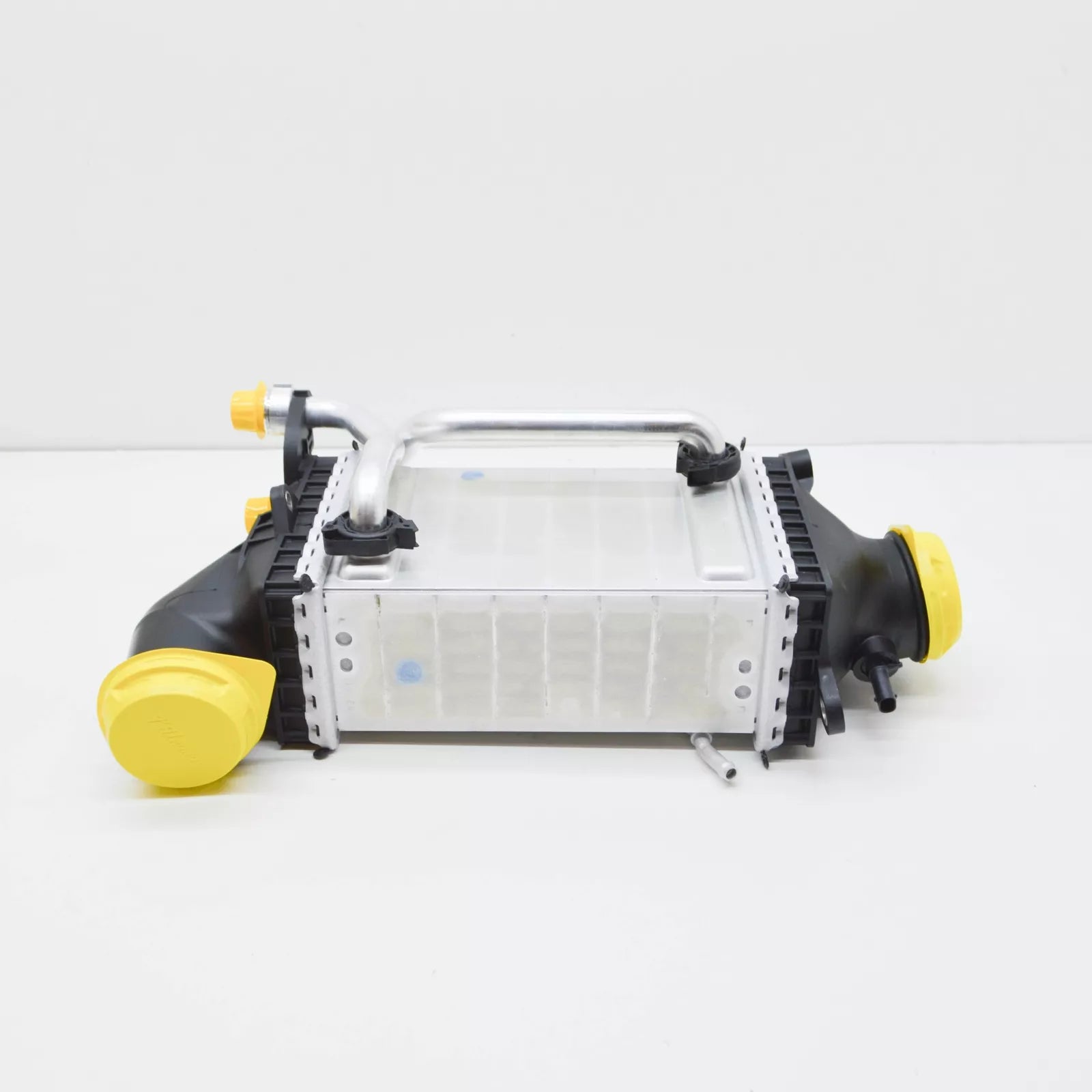 NEW MERCEDES-BENZ E-CLASS W213 INTERCOOLER RADIATOR A2740900614 ORIGINAL