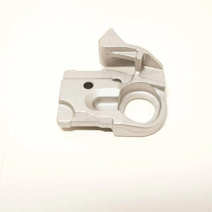 NEW MERCEDES-BENZ E W212 FRONT STIFFENING RIGHT BRACKET A2045010620