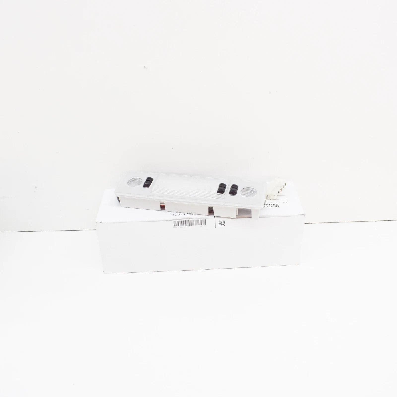 NEW BMW 5 E34 FRONT INTERIOR READING LIGHT 63311384963 1384963 ORIGINAL