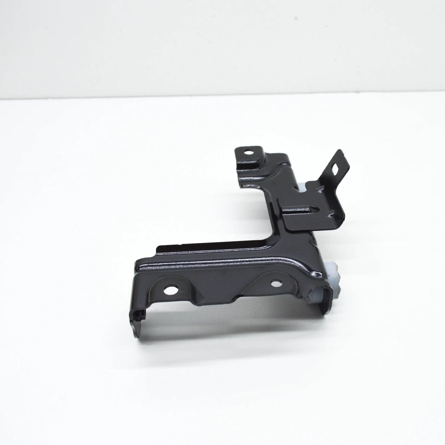 NEW BMW 3 G20 VACUUM PUMP SUPPORT 34336877926 ORIGINAL