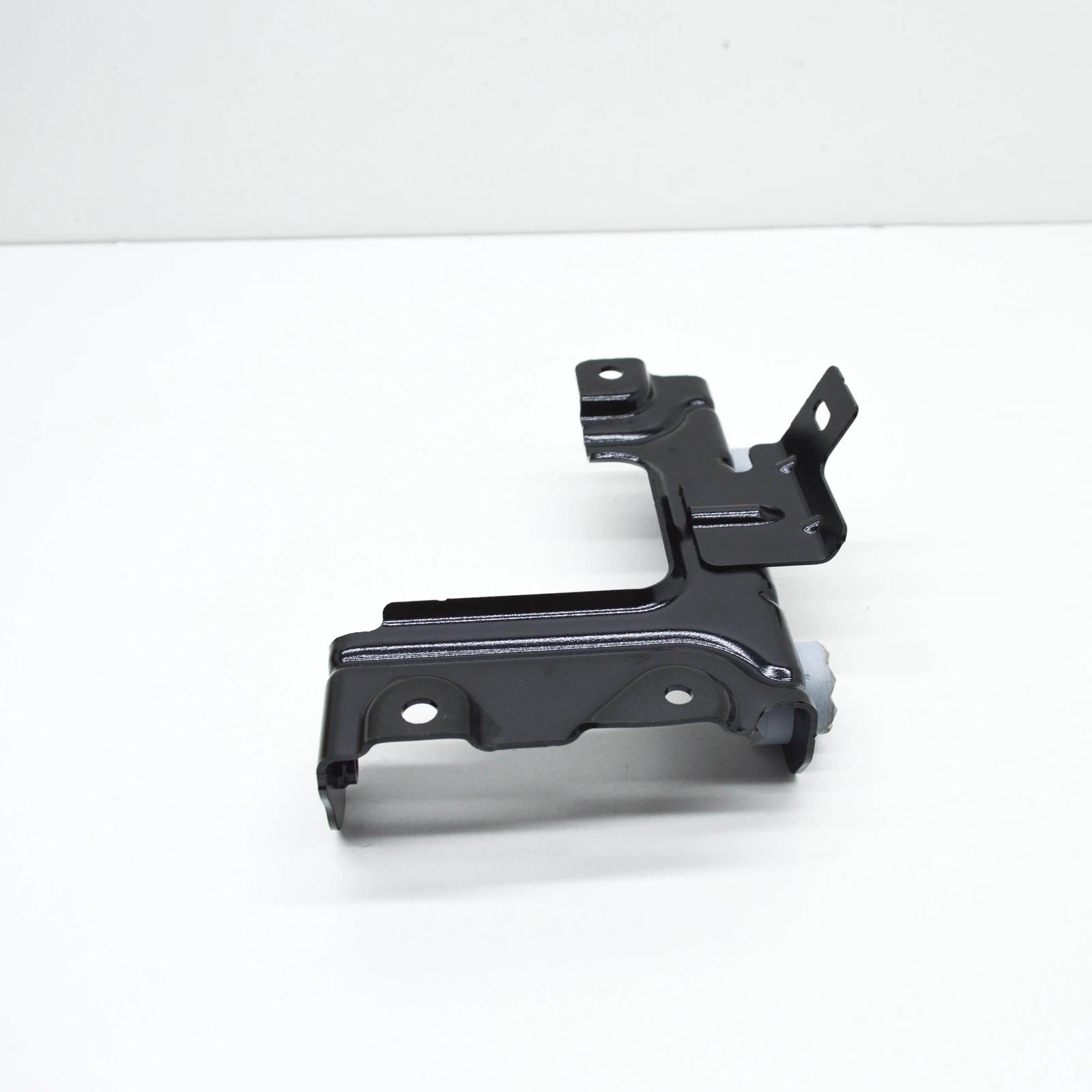 NEW BMW 3 G20 VACUUM PUMP SUPPORT 34336877926 ORIGINAL