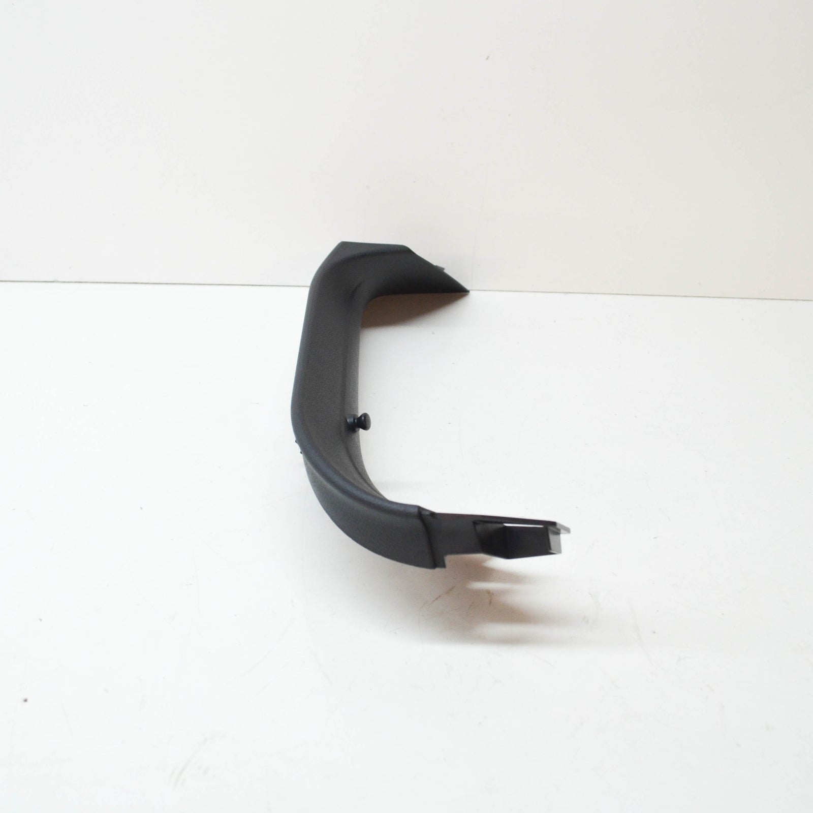 NEW VOLKSWAGEN GOLF MK8 CD REAR LEFT UPPER LID PANEL TRIM 5H68677034PK ORIGINAL