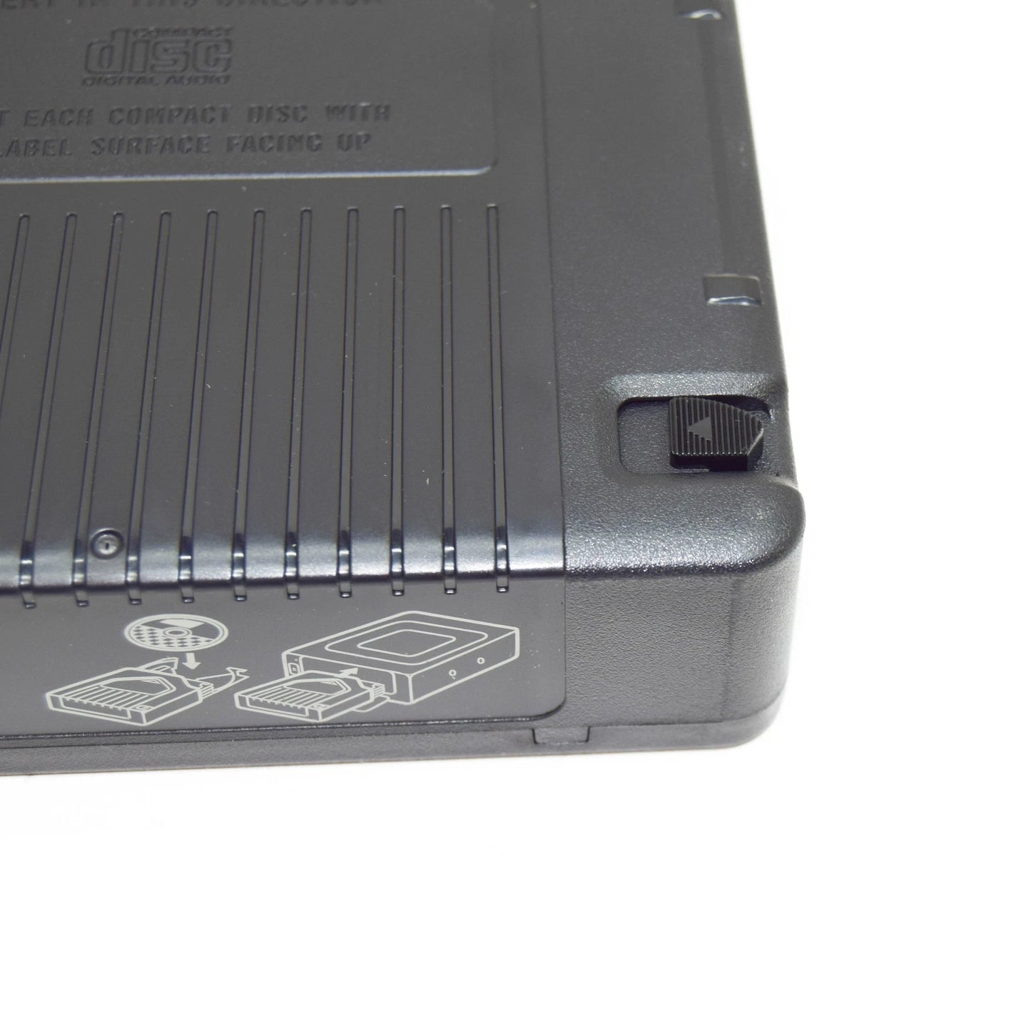 NEW BMW 7 E38 CD-MAGAZINE CHANGER 65128375836 8375836 ORIGINAL