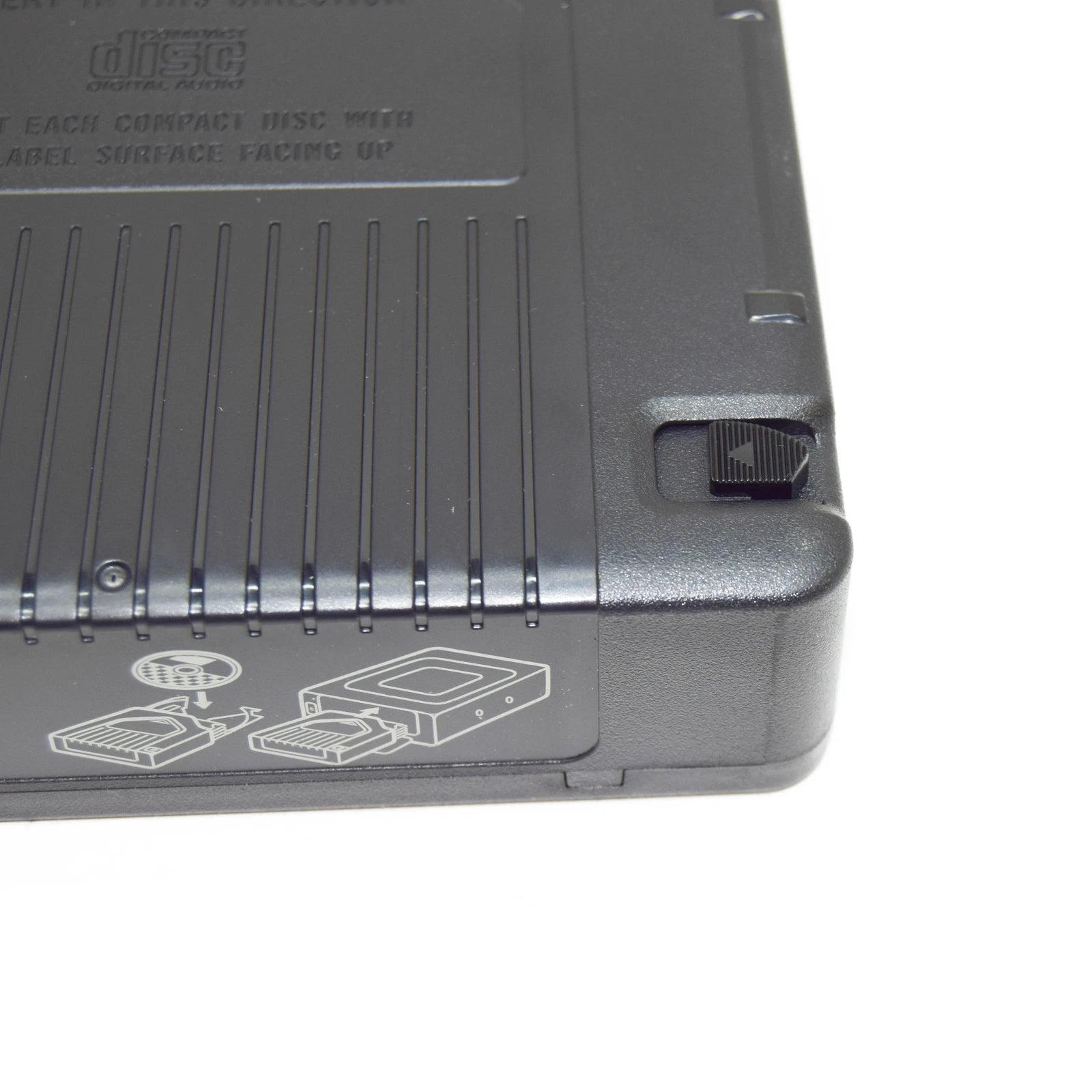 NEW BMW 7 E38 CD-MAGAZINE CHANGER 65128375836 8375836 ORIGINAL