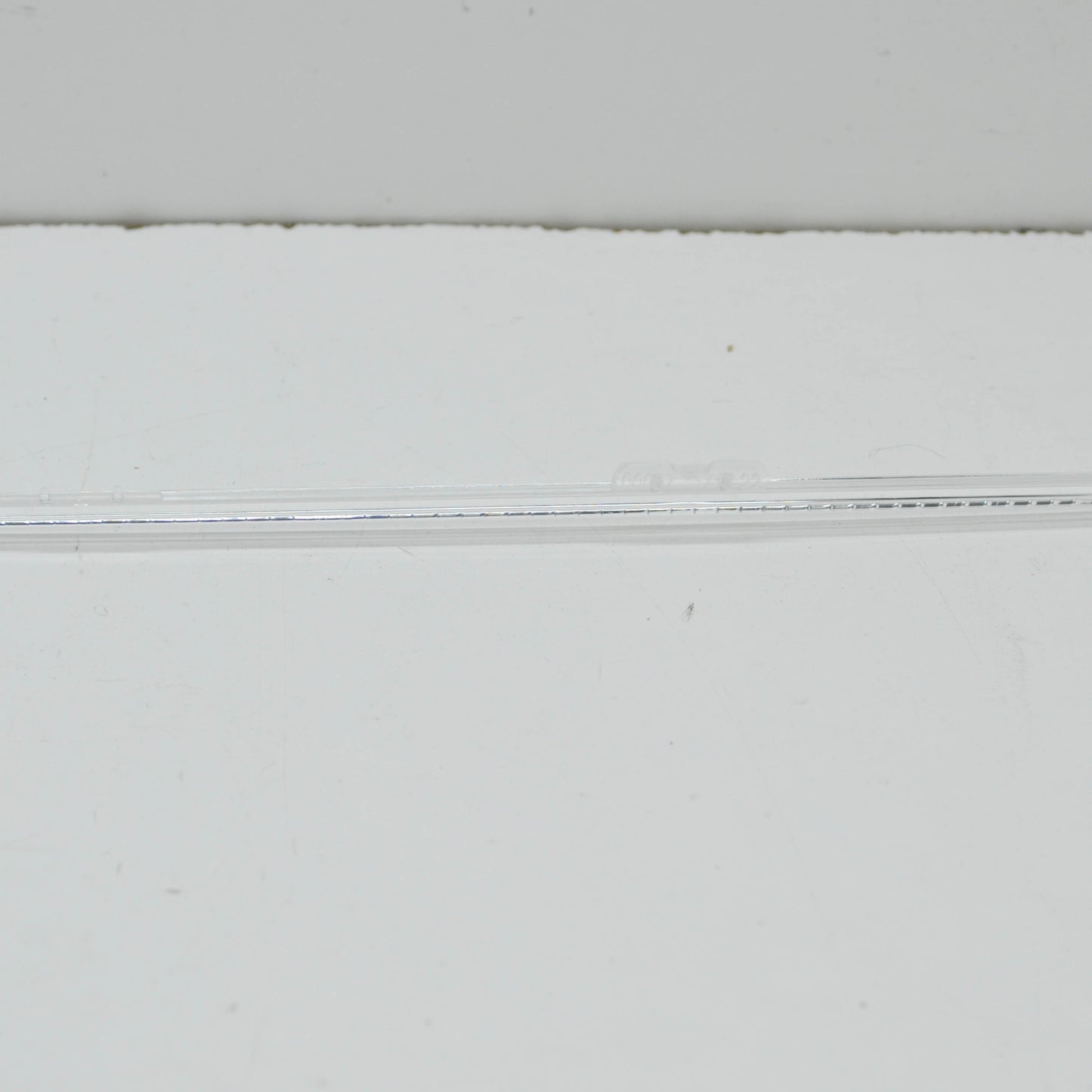 NEW MERCEDES-BENZ E-CLASS T-MODEL S212 REAR LEFT LIGHT GUIDE A2128250110