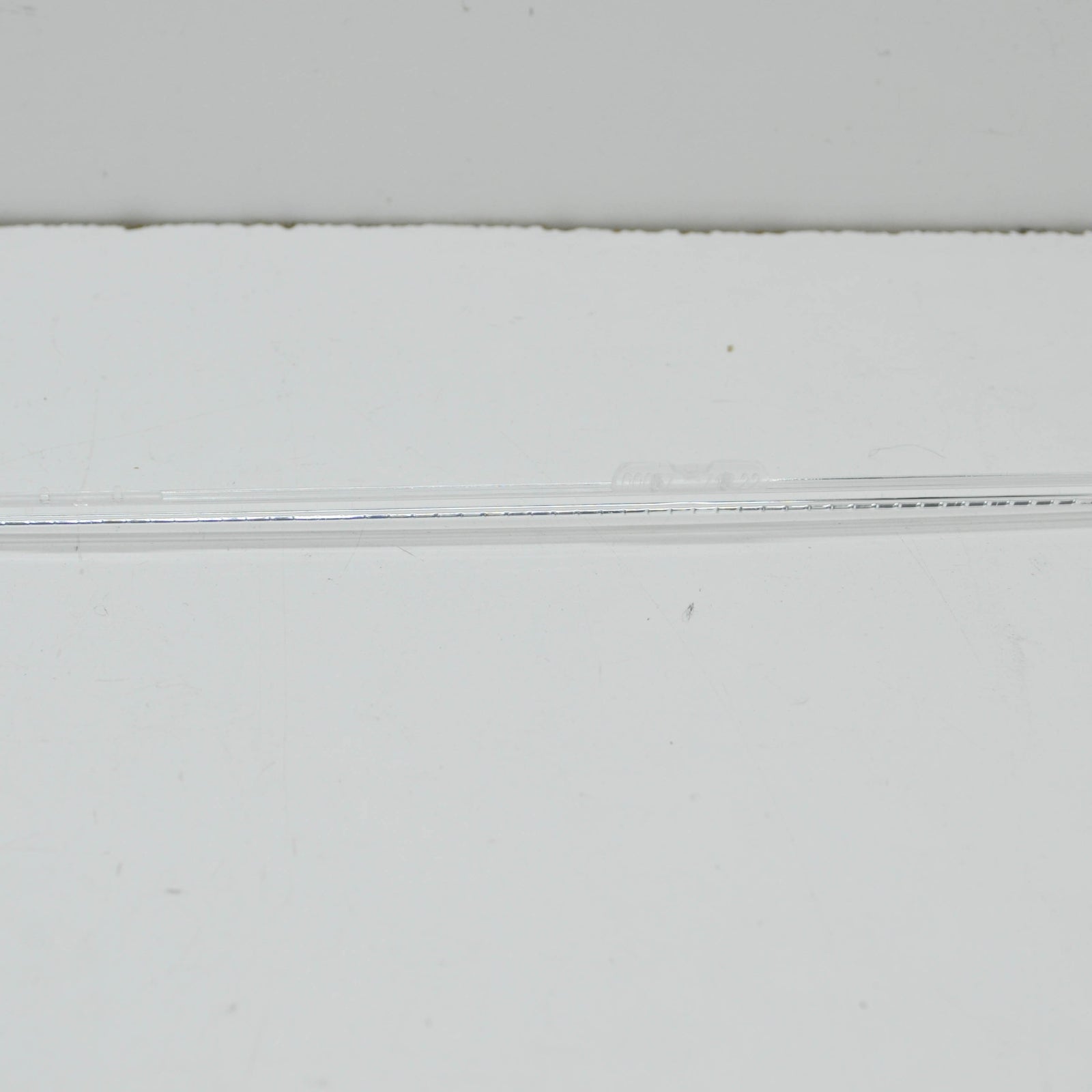 NEW MERCEDES-BENZ E-CLASS T-MODEL S212 REAR LEFT LIGHT GUIDE A2128250110