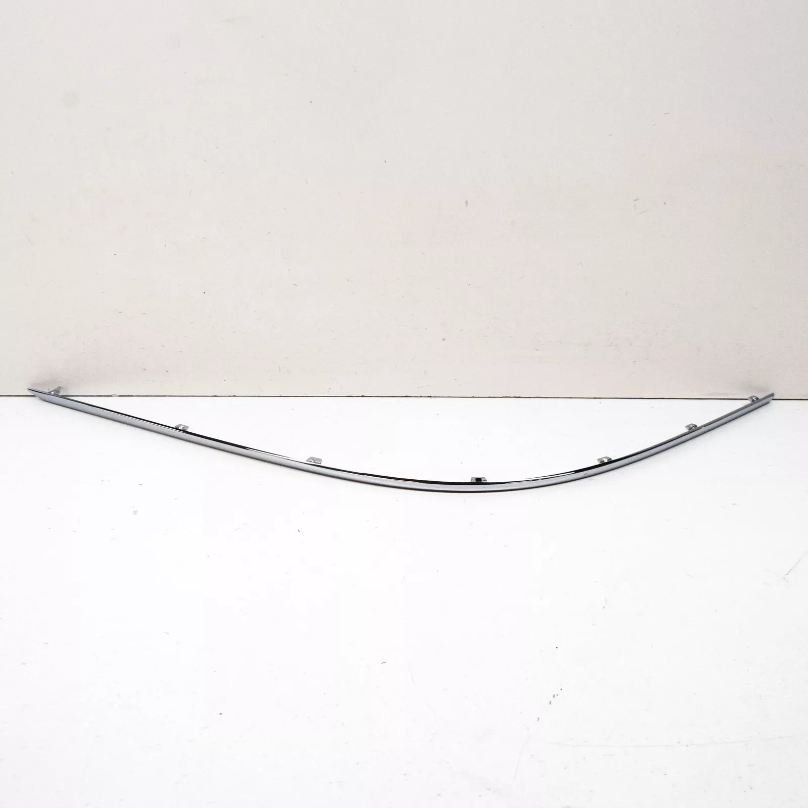NEW MB C W204 REAR RIGHT BUMPER DECORATIVE MOLDING A2048853521 ORIGINAL