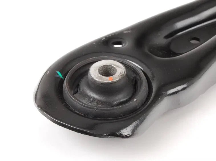 NEW VOLKSWAGEN BEETLE A5 FRONT RIGHT WISHBONE CONTROL ARM 561407152C ORIGINAL