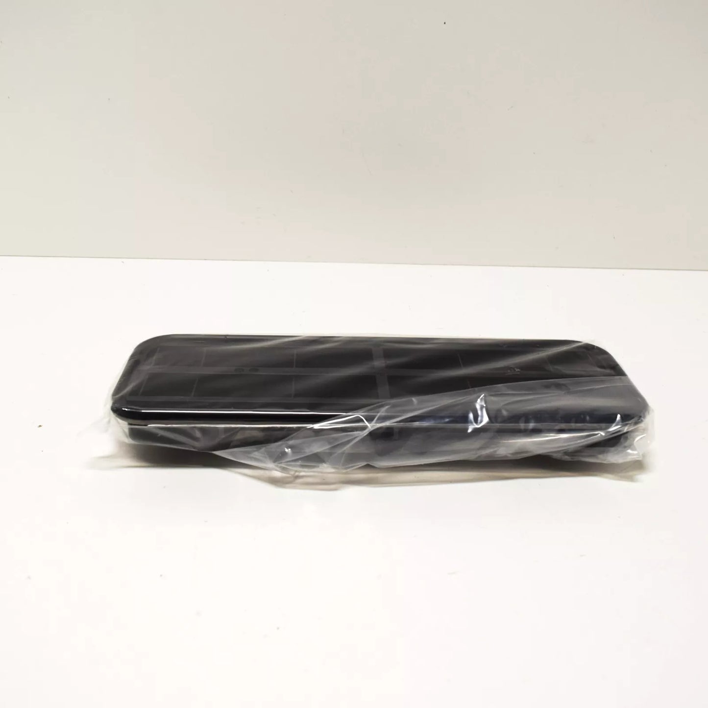 NEW BMW 5 E60 REAR BUMPER VENTILATION COVER 64229303806 9303806 ORIGINAL