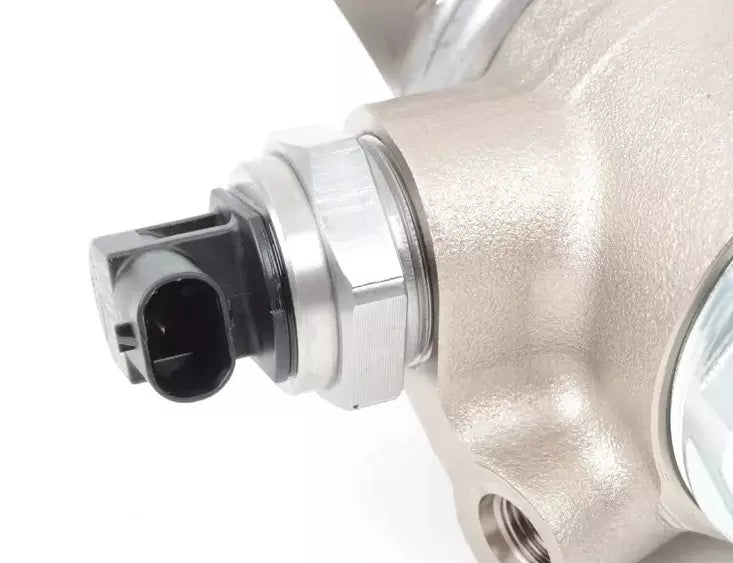 NEW AUDI A6 AVANT C7 HIGH PRESSURE FUEL PUMP 07L127026AL ORIGINAL