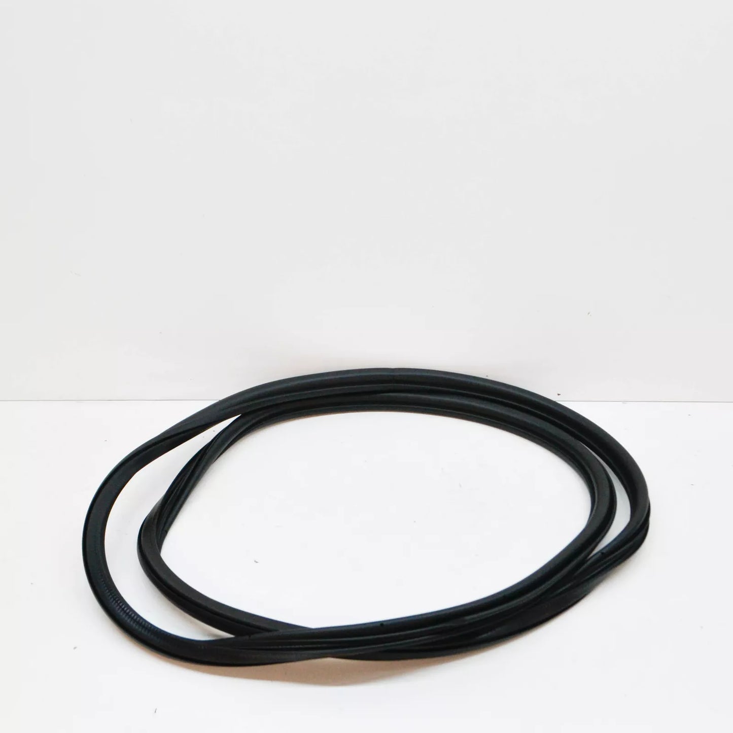 NEW VW SHARAN 7N SLIDING DOOR SEAL 7N0867914G9B9 7N0867914G 9B9