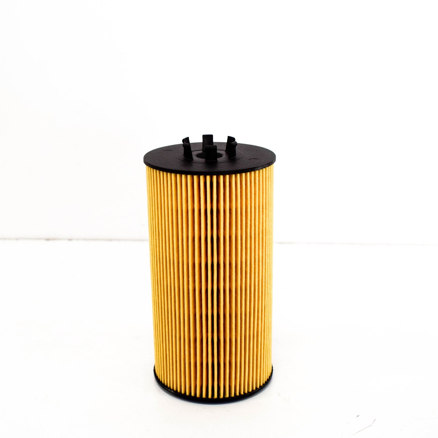 NEW AUDI A4 B7 OIL FILTER 079198405A ORIGINAL
